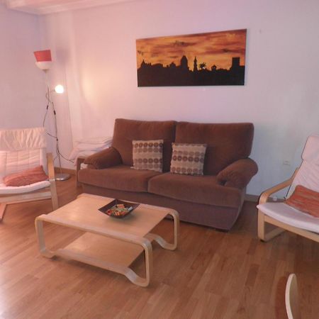 Apartamentos Caces المظهر الخارجي الصورة