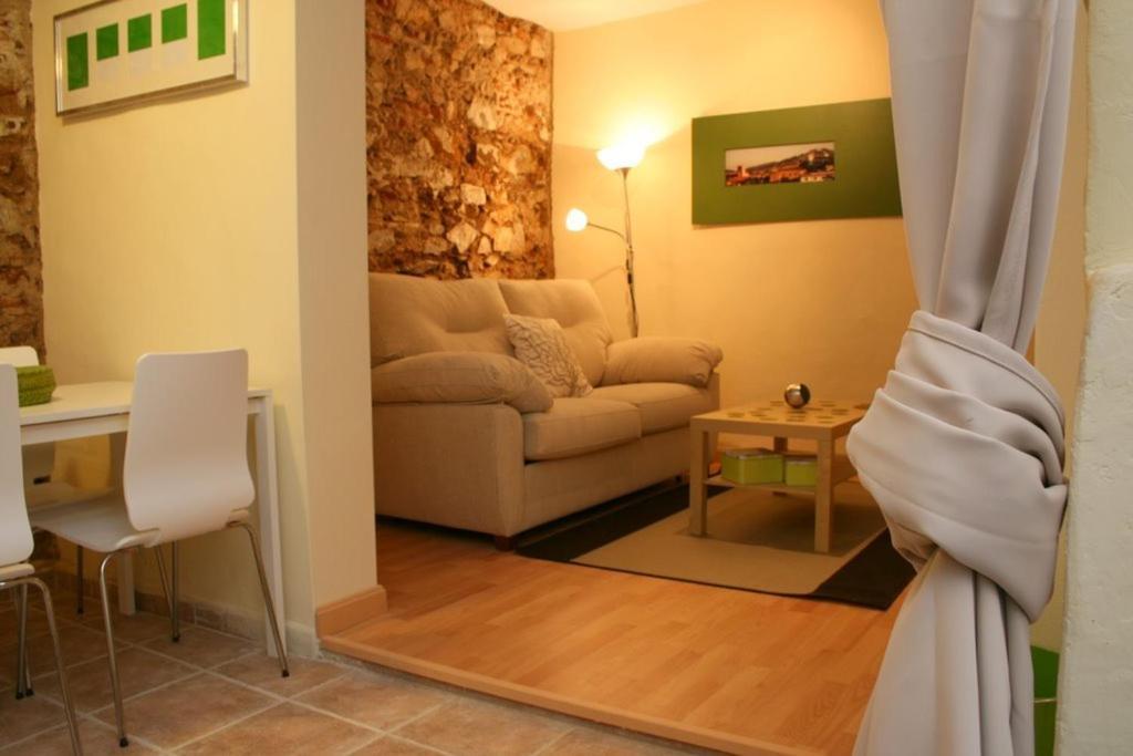 Apartamentos Caces الغرفة الصورة