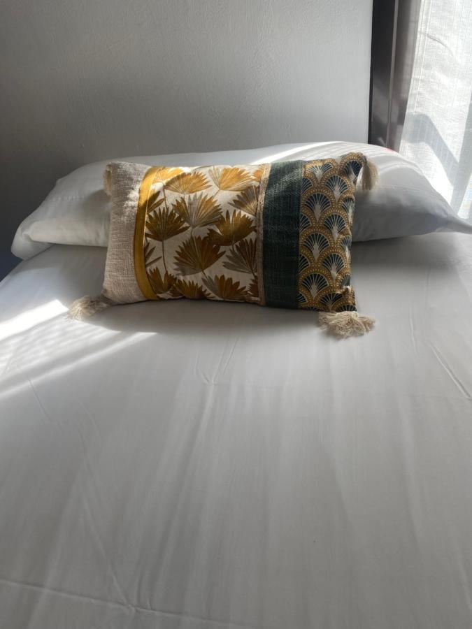 Apartamentos Caces المظهر الخارجي الصورة