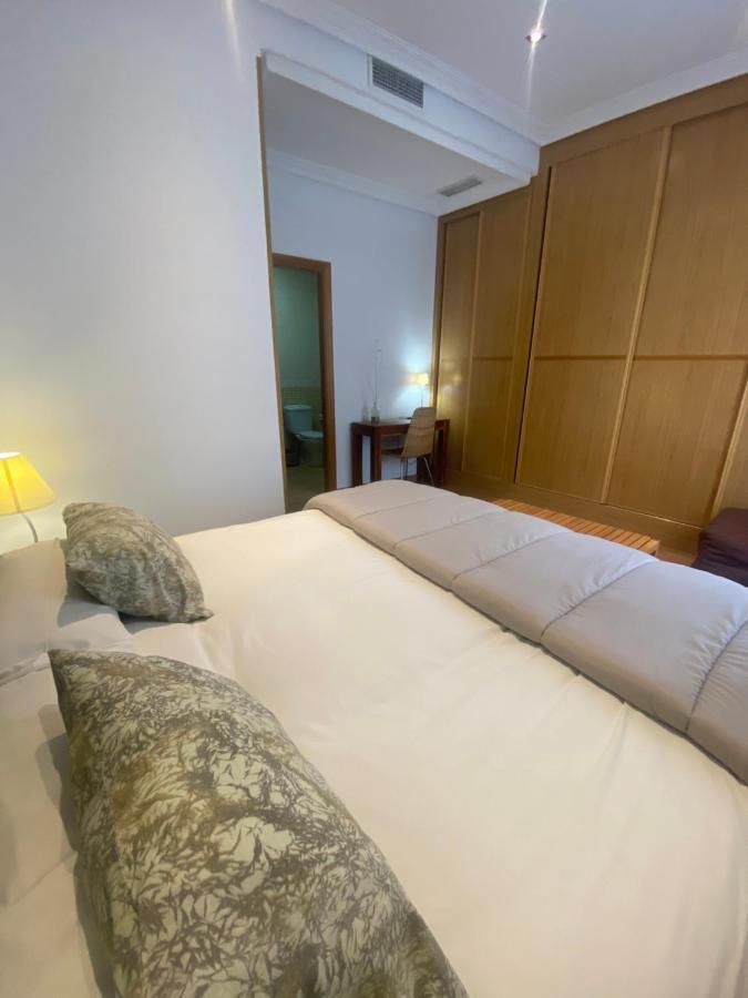 Apartamentos Caces المظهر الخارجي الصورة