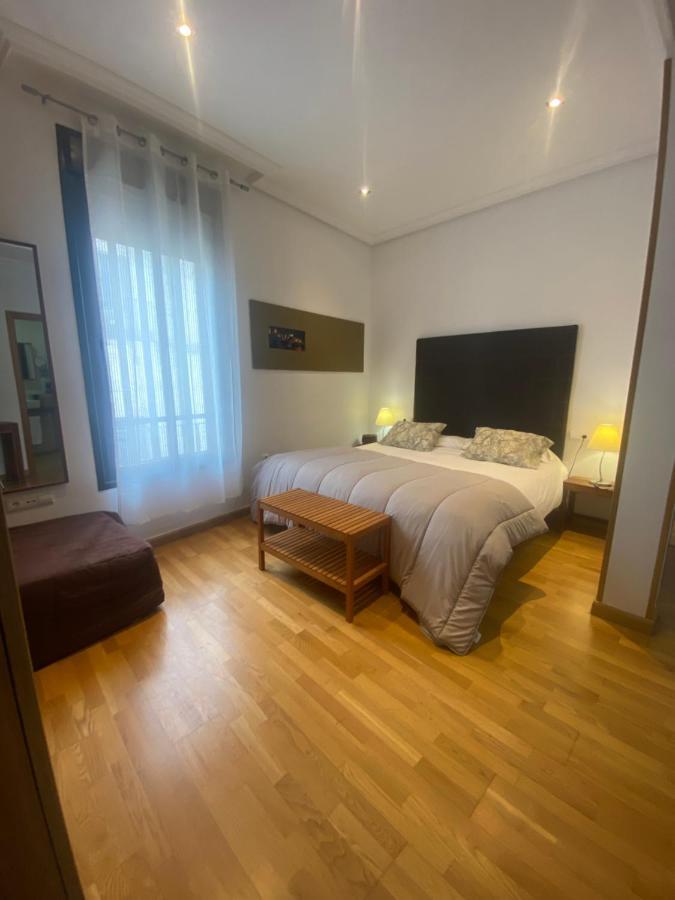 Apartamentos Caces المظهر الخارجي الصورة