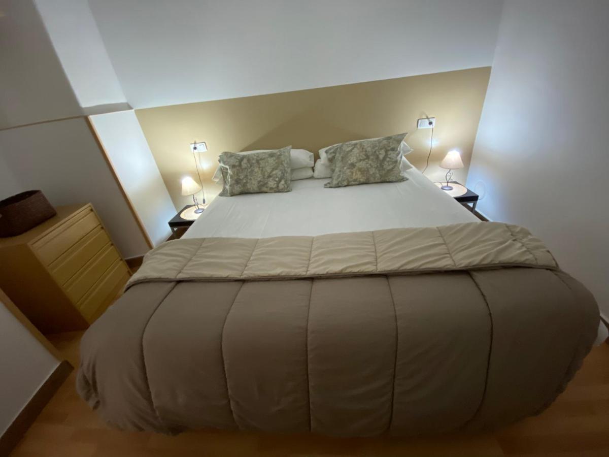 Apartamentos Caces المظهر الخارجي الصورة