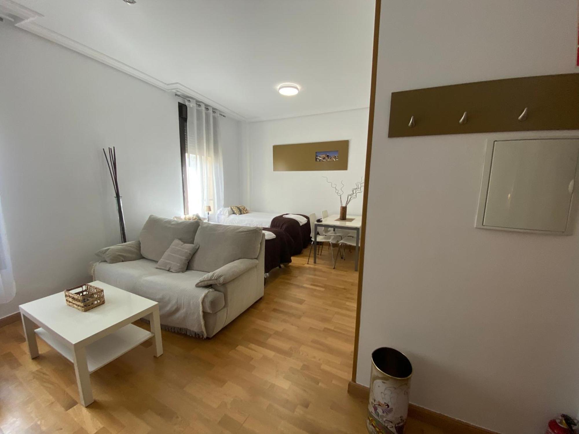 Apartamentos Caces المظهر الخارجي الصورة