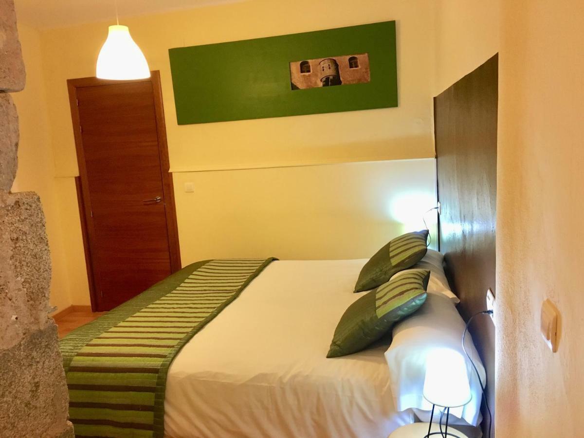 Apartamentos Caces المظهر الخارجي الصورة